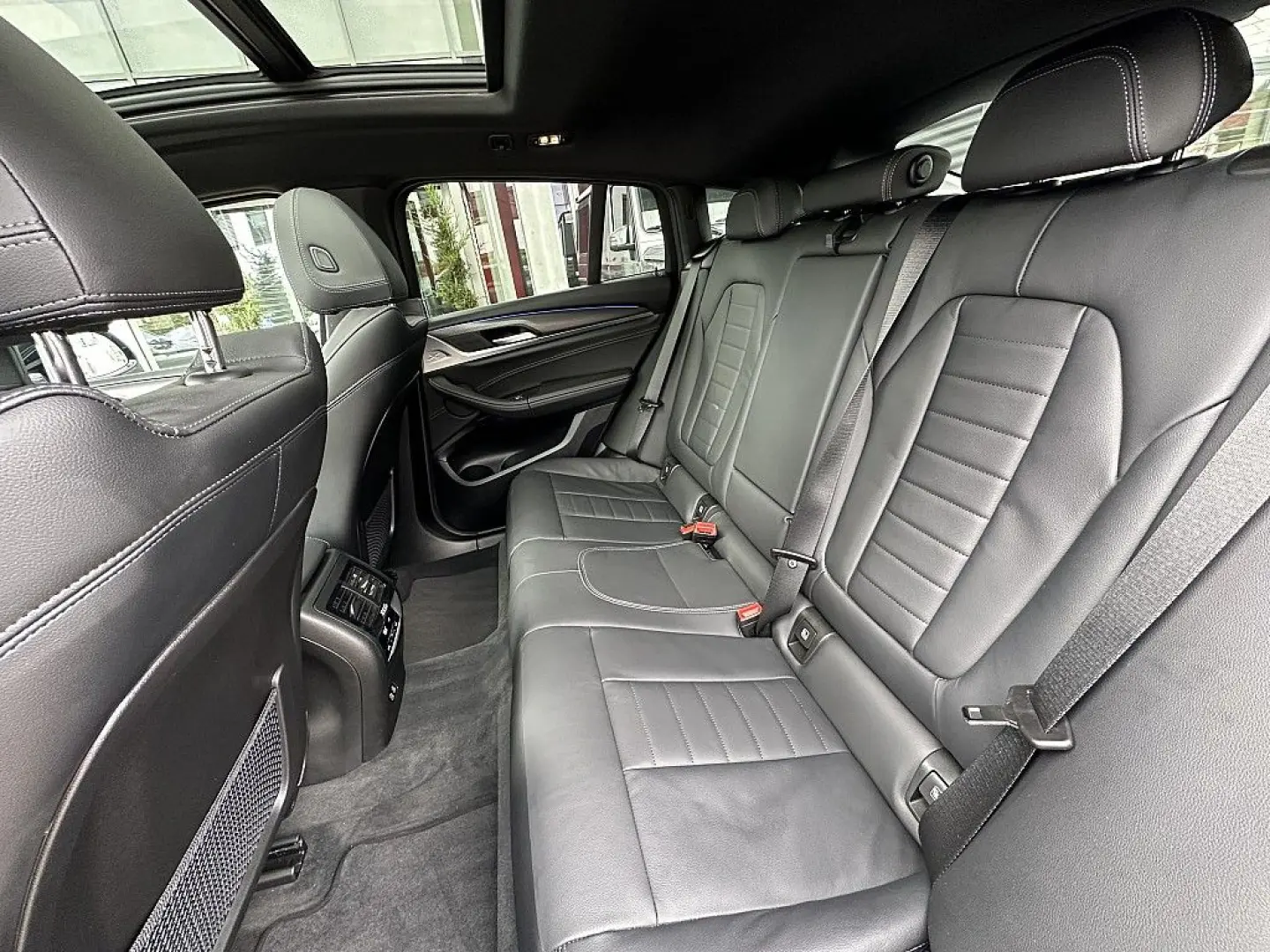 X4 xDrive20i M-Paket