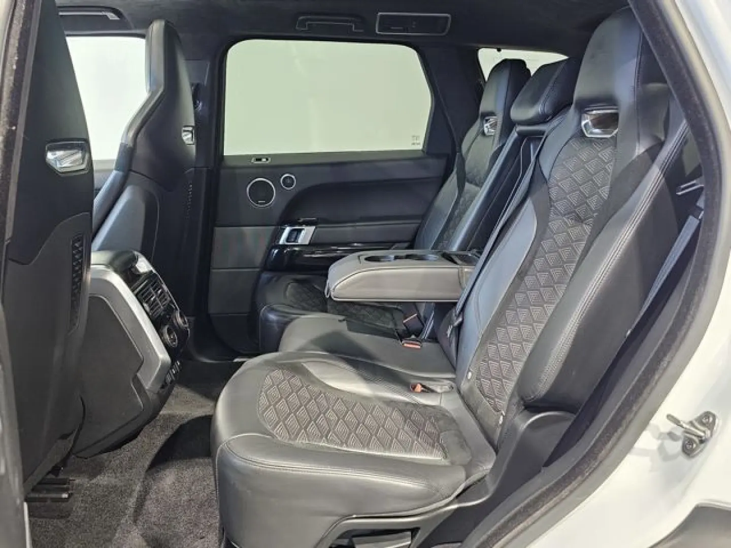 Range Rover Sport SVR V8