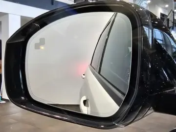 Range Rover Sport SVR V8
