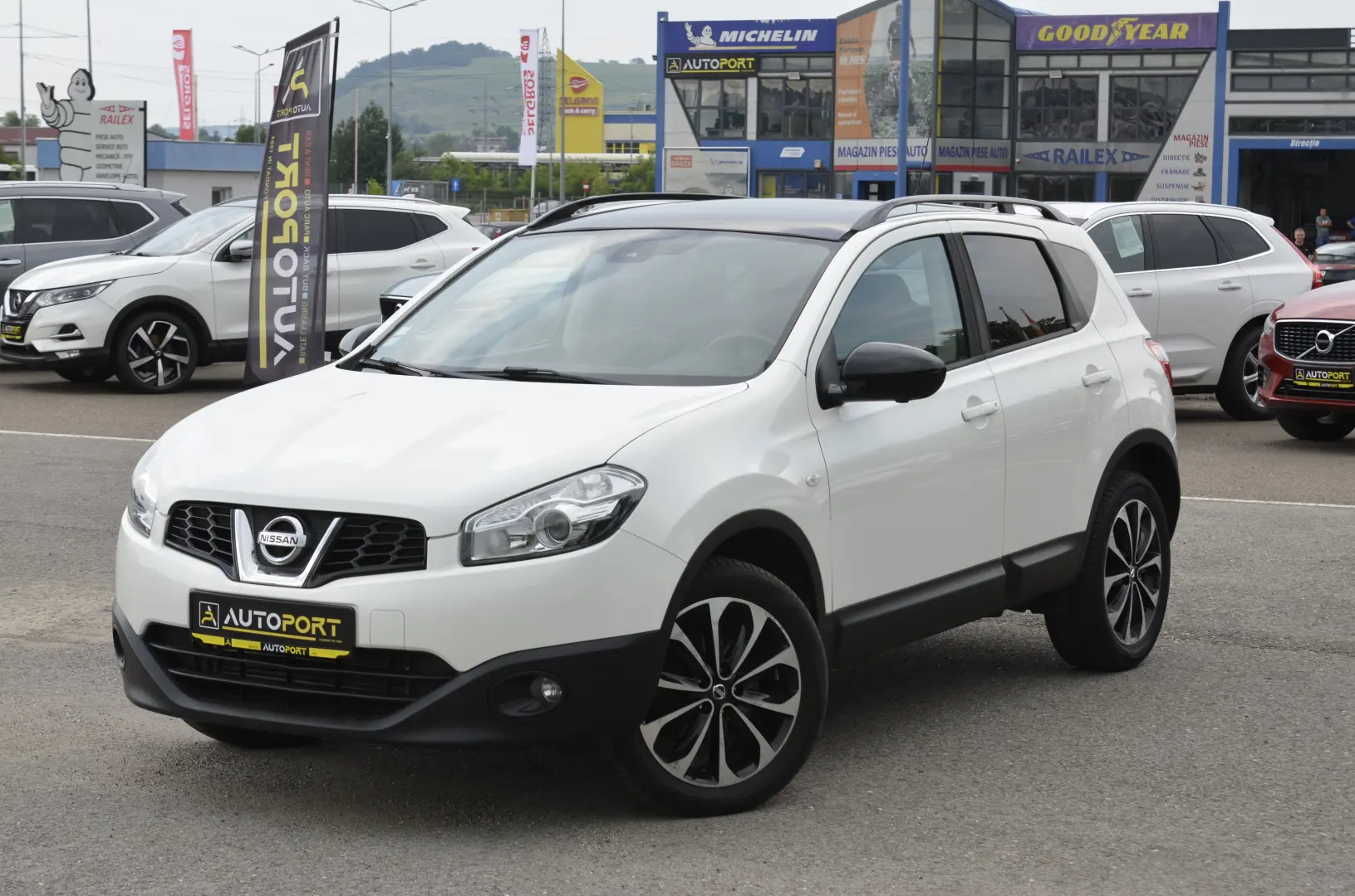 NISSAN QASHQAI 1.6 DCI TEKNA Stop/Start Connect Edition