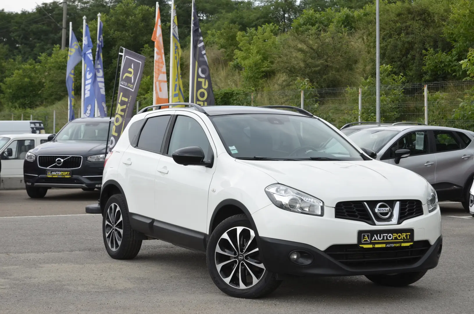 NISSAN QASHQAI 1.6 DCI TEKNA Stop/Start Connect Edition