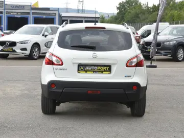 NISSAN QASHQAI 1.6 DCI TEKNA Stop/Start Connect Edition