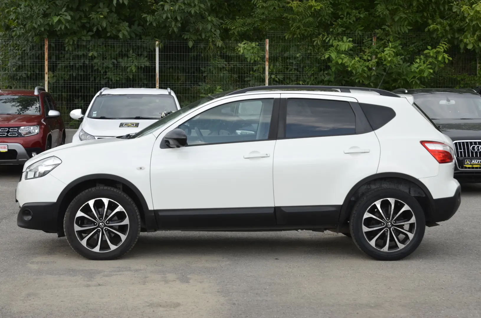 NISSAN QASHQAI 1.6 DCI TEKNA Stop/Start Connect Edition