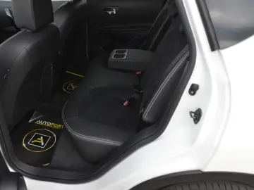 NISSAN QASHQAI 1.6 DCI TEKNA Stop/Start Connect Edition
