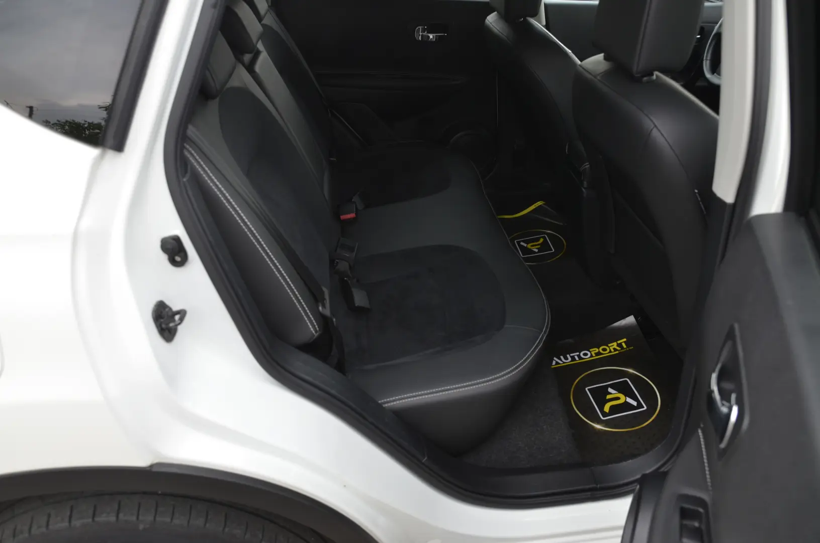 NISSAN QASHQAI 1.6 DCI TEKNA Stop/Start Connect Edition