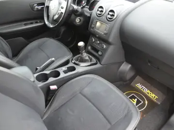 NISSAN QASHQAI 1.6 DCI TEKNA Stop/Start Connect Edition
