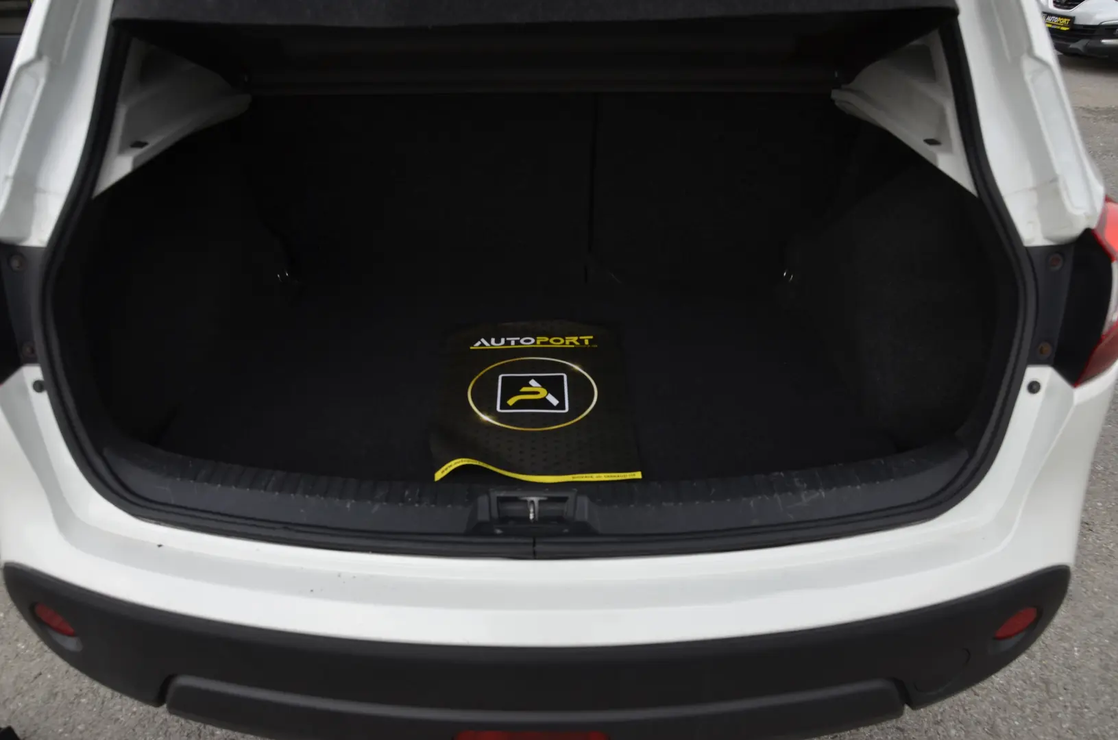 NISSAN QASHQAI 1.6 DCI TEKNA Stop/Start Connect Edition
