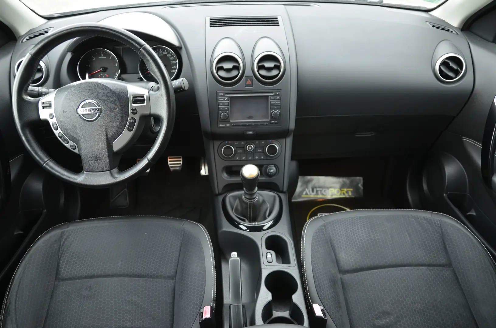 NISSAN QASHQAI 1.6 DCI TEKNA Stop/Start Connect Edition