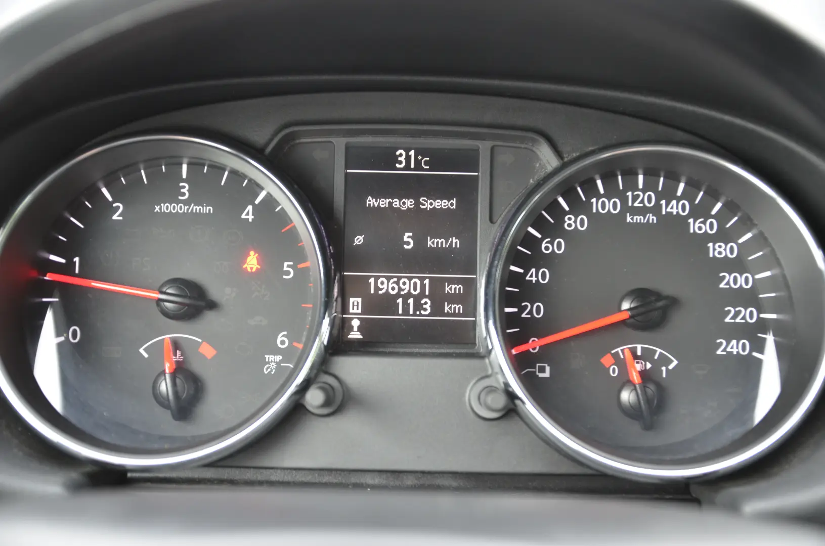 NISSAN QASHQAI 1.6 DCI TEKNA Stop/Start Connect Edition