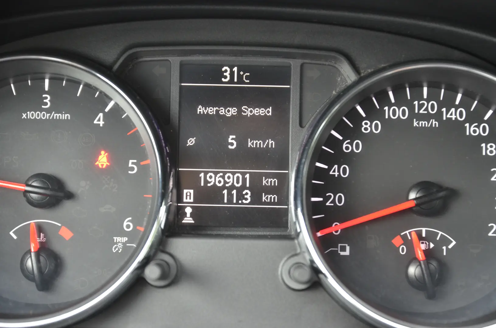 NISSAN QASHQAI 1.6 DCI TEKNA Stop/Start Connect Edition