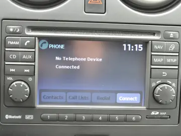 NISSAN QASHQAI 1.6 DCI TEKNA Stop/Start Connect Edition