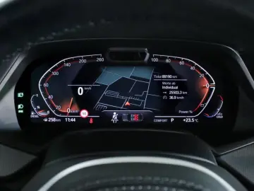 BMW X6 40d MSport Panorama Climatizare