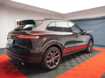 2018 Porsche Cayenne 3.0 Benzina 340 CP