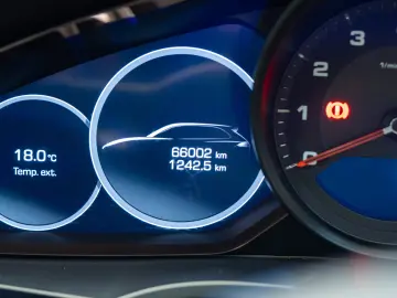 2018 Porsche Cayenne 3.0 Benzina 340 CP