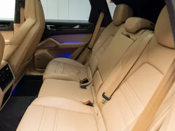 2018 Porsche Cayenne 3.0 Benzina 340 CP