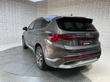Santa Fe Signature Plug-In Hybrid 4WD+PANO+LEDER