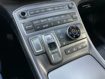 Santa Fe Signature Plug-In Hybrid 4WD+PANO+LEDER