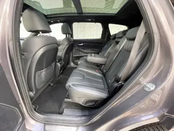 Santa Fe Signature Plug-In Hybrid 4WD+PANO+LEDER