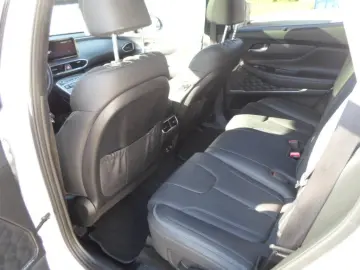 SANTA FE Signature Plug-In Hybrid 4WD Standheizu