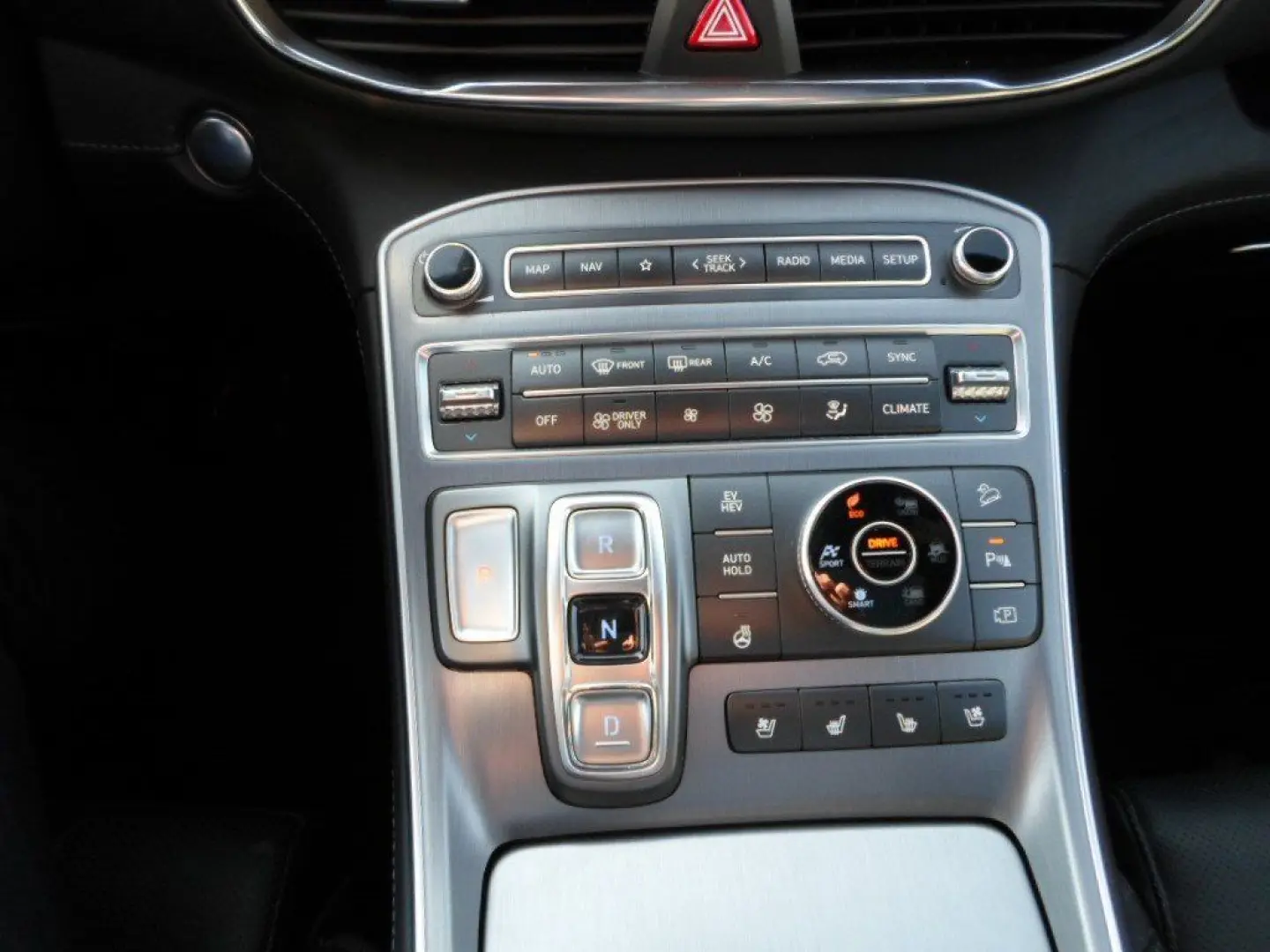 SANTA FE Signature Plug-In Hybrid 4WD Standheizu