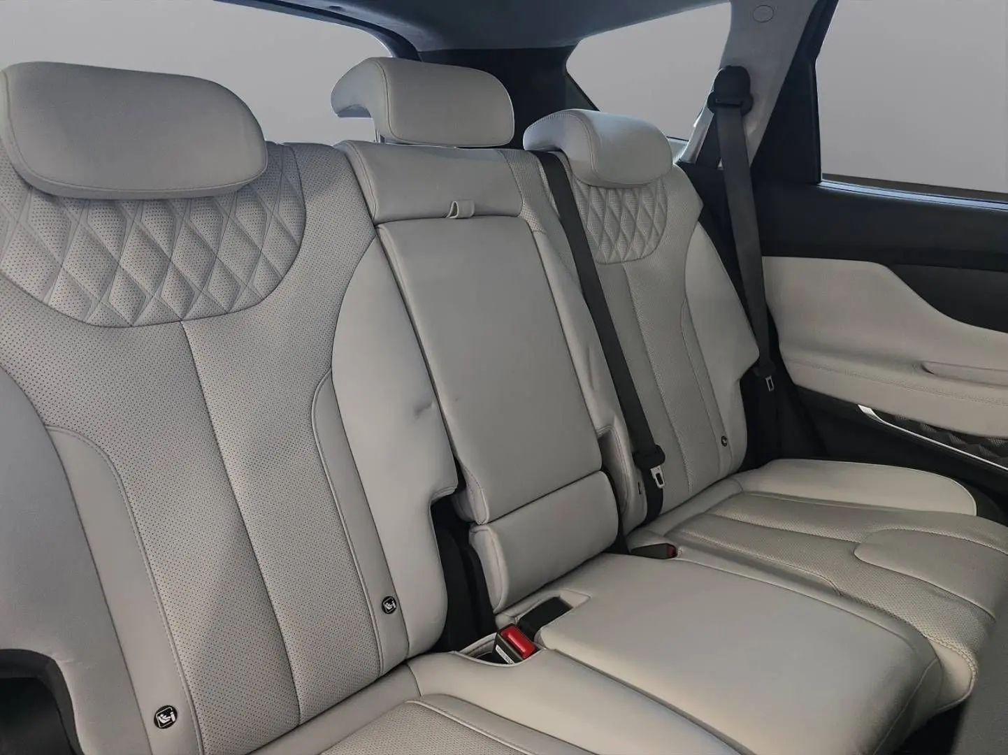 SANTA FE 1.6 HEV 4WD Signature *VOLLAUSSTATTUNG*