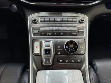 Santa Fe 1.6 T-GDI  Prime Plug-In Hybrid 4WD 