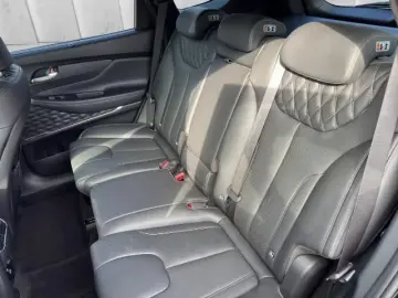 Santa Fe 2.2 CRDI 4WD Signature > Motor NEU! 