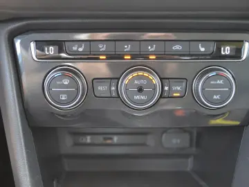 Volkswagen Tiguan R-Line 4Motion
