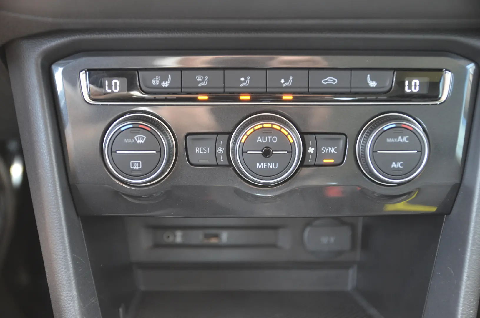 Volkswagen Tiguan R-Line 4Motion