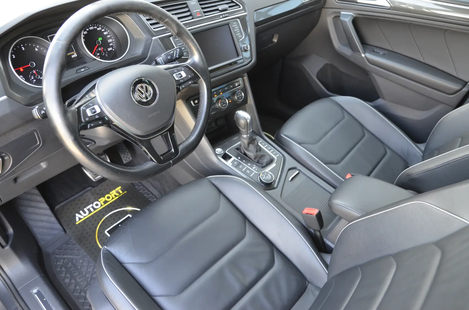 Volkswagen Tiguan R-Line 4Motion