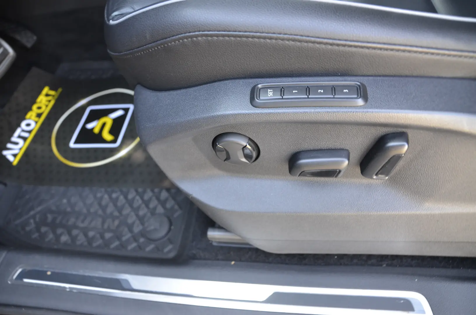 Volkswagen Tiguan R-Line 4Motion
