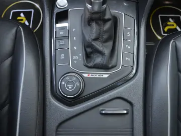 Volkswagen Tiguan R-Line 4Motion