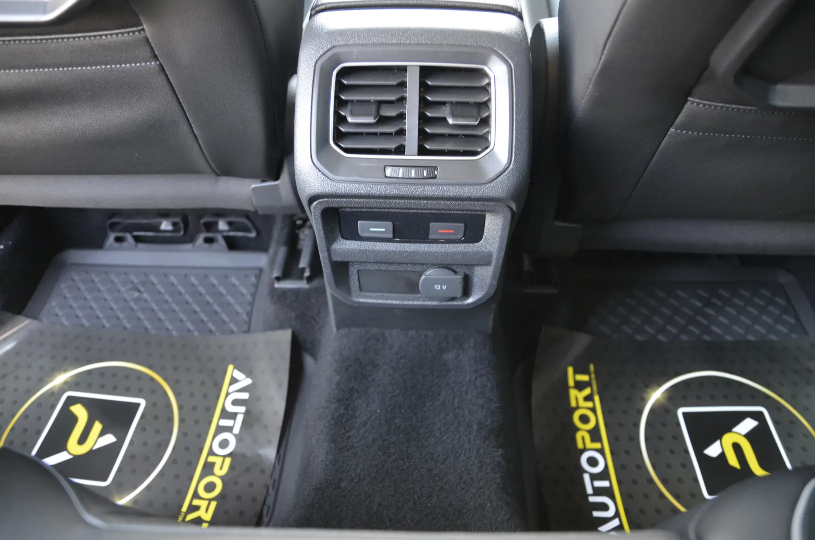 Volkswagen Tiguan R-Line 4Motion