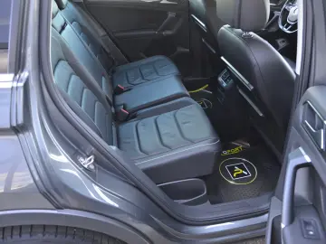 Volkswagen Tiguan R-Line 4Motion