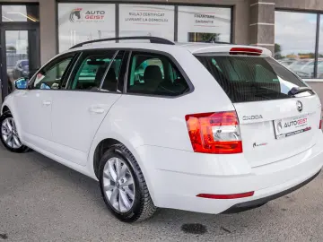 SKODA OCTAVIA 1.6 DSG