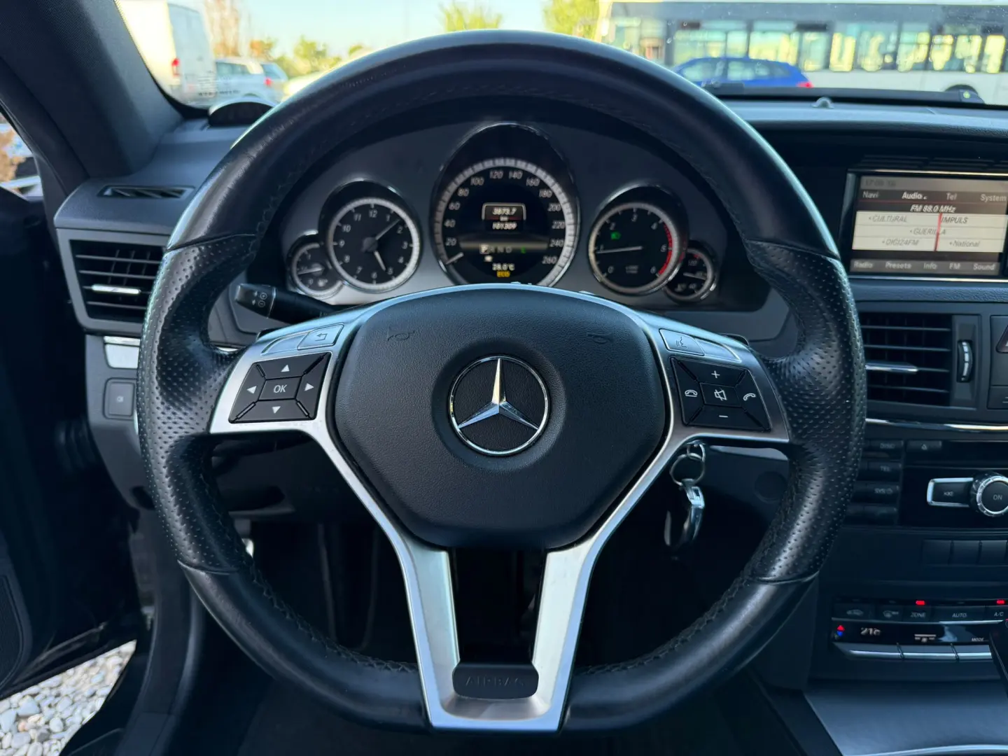MERCEDES-BENZ E220 Coupe pachet AMG/ 101000km