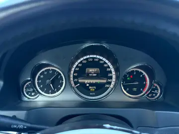 MERCEDES-BENZ E220 Coupe pachet AMG/ 101000km
