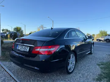 MERCEDES-BENZ E220 Coupe pachet AMG/ 101000km