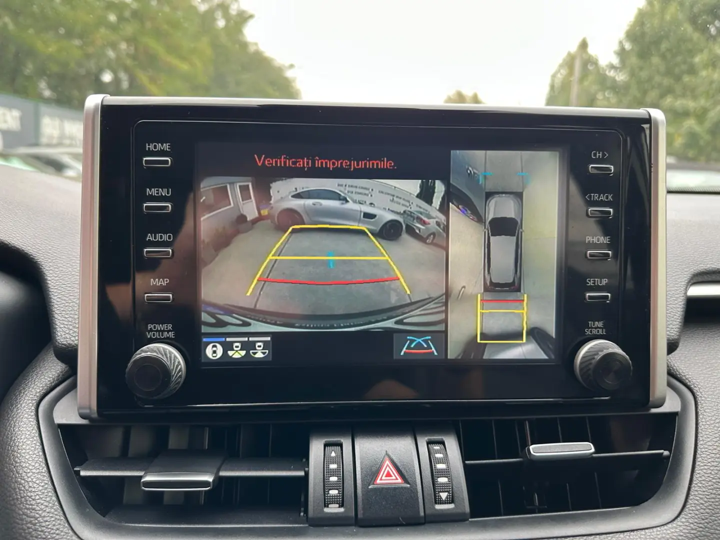 Toyota RAV4 Luxury 4x4 2.5 hybrid