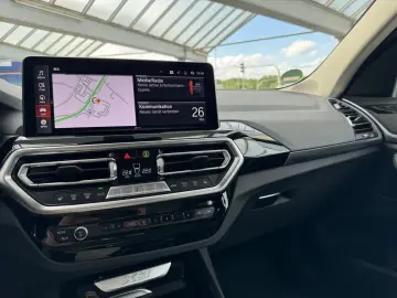 X3 xDrive20d AHK/DrivAssi/LC-PRO 2 JAHRE GARANTI