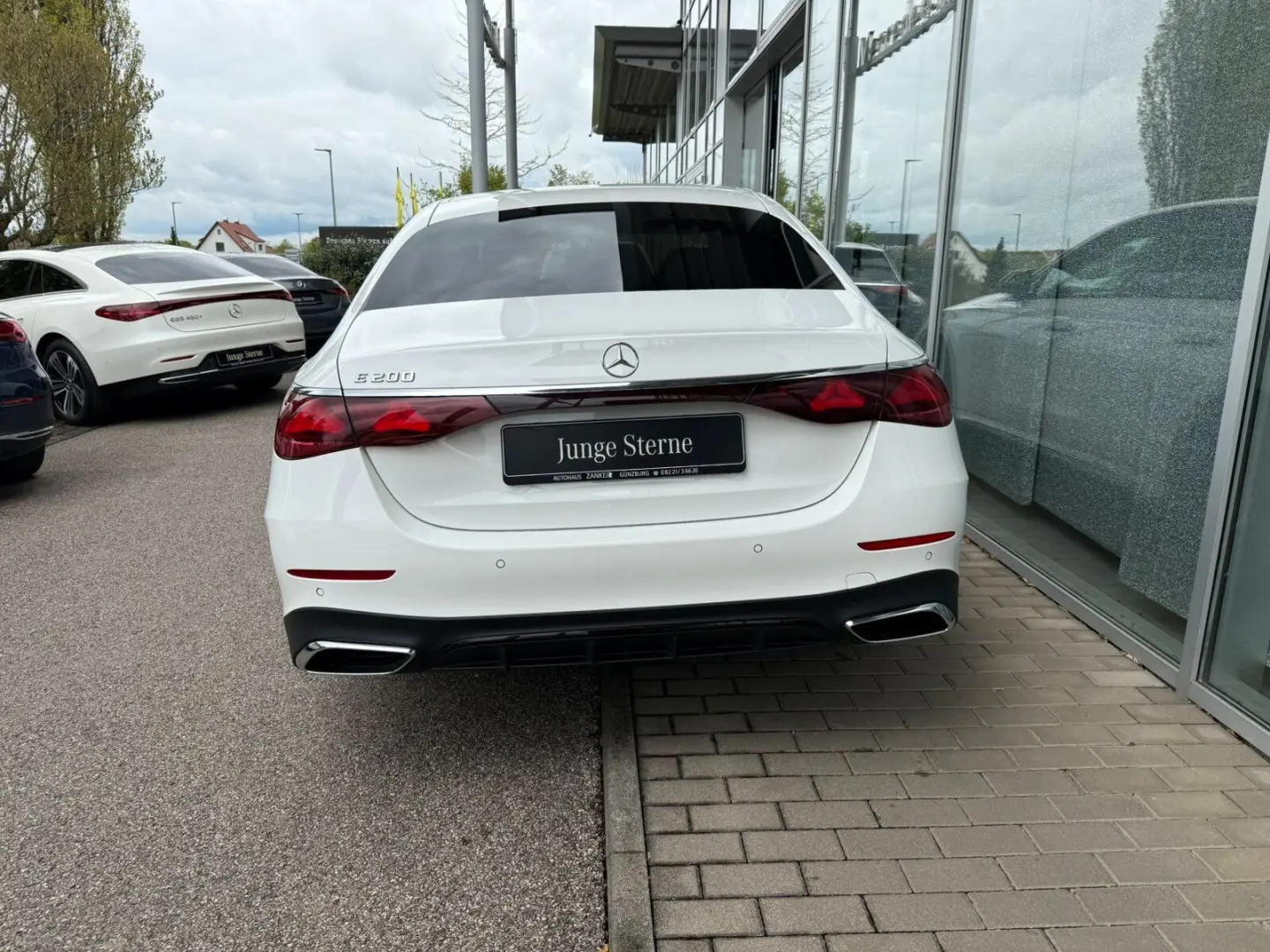E 200 Limousine AMG *CAM*DISTRONIC*MBUX*NIGHT*