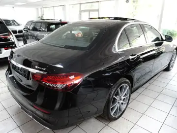 E 300 de 4M AMG LINE MBUX HUD MULTIBEAM DISTR.+