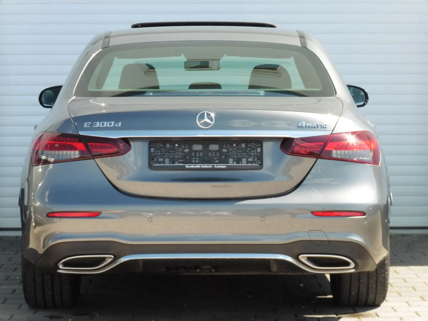 E 300 d 4MATIC AMG Line WIDE LED SHD Navi AHK 19