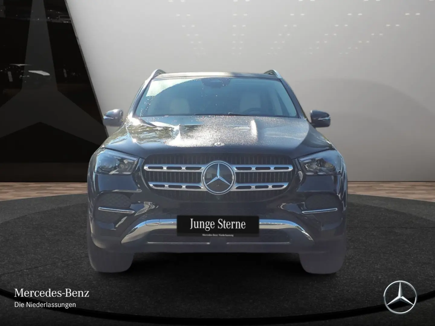 GLE 300 d 4M Advanced+/Pano/AHK/20