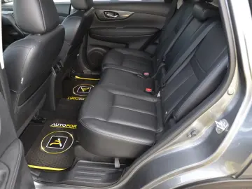 Nissan X-Trail Tekna 1.6 DCI N-Connecta 7 Locuri