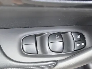Nissan X-Trail Tekna 1.6 DCI N-Connecta 7 Locuri
