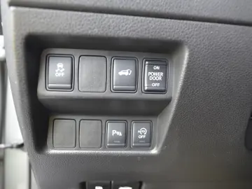 Nissan X-Trail Tekna 1.6 DCI N-Connecta 7 Locuri
