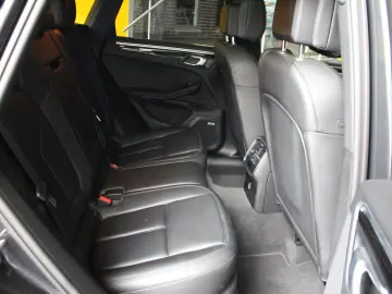 Macan S V6 Bi-Turbo PDK PASM Panorama DAB  Bose