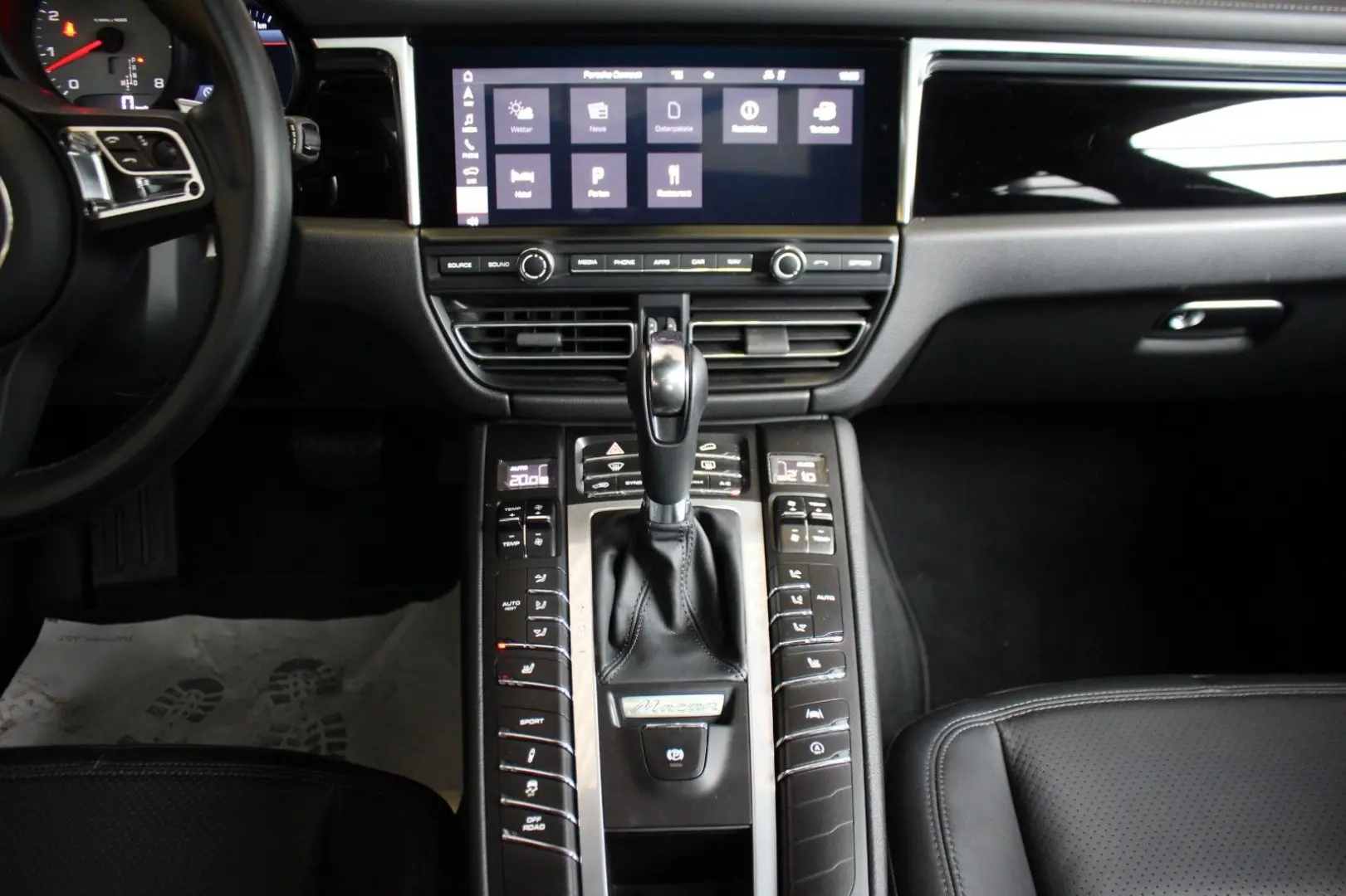 Macan S V6 Bi-Turbo PDK PASM Panorama DAB  Bose