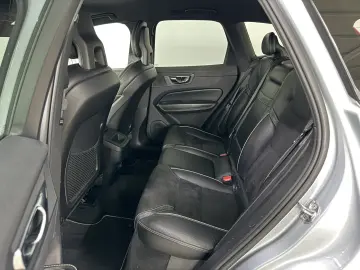 Volvo XC60 2.0 D4 R Design AWD